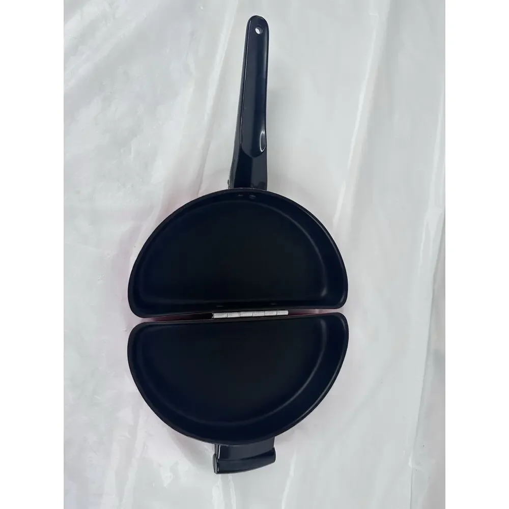 Vintage MIRRO Red Omelet Double Sided Pan Fryer Made USA. Recipe On Top & Bottom